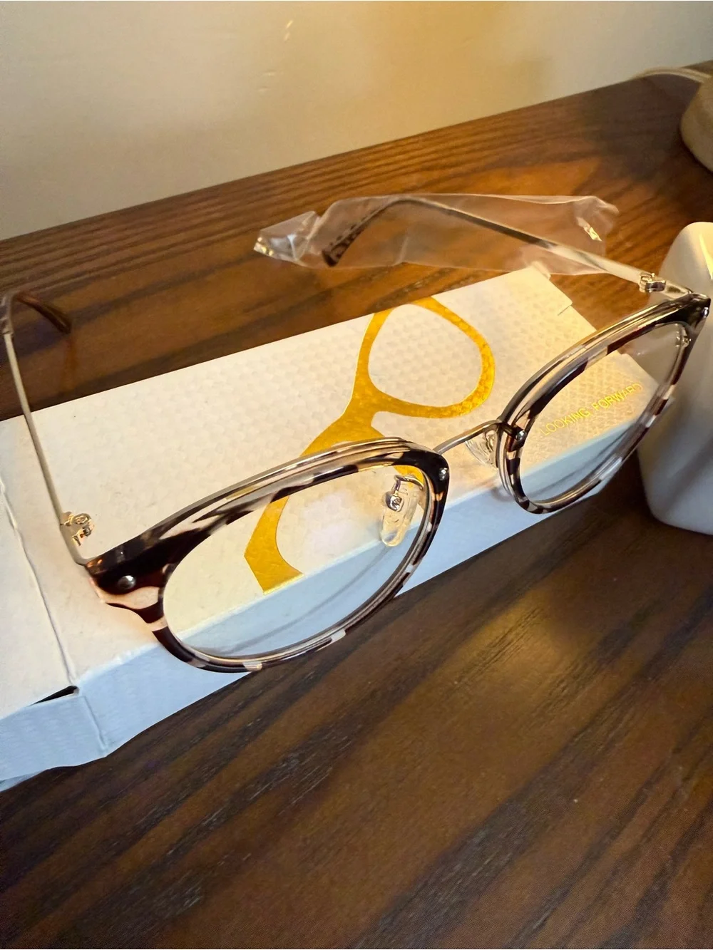 Classic Round Blue Light Blocking Glasses - Black & Tortoiseshell